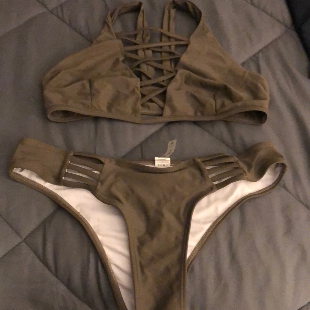Cupshe swimsuit